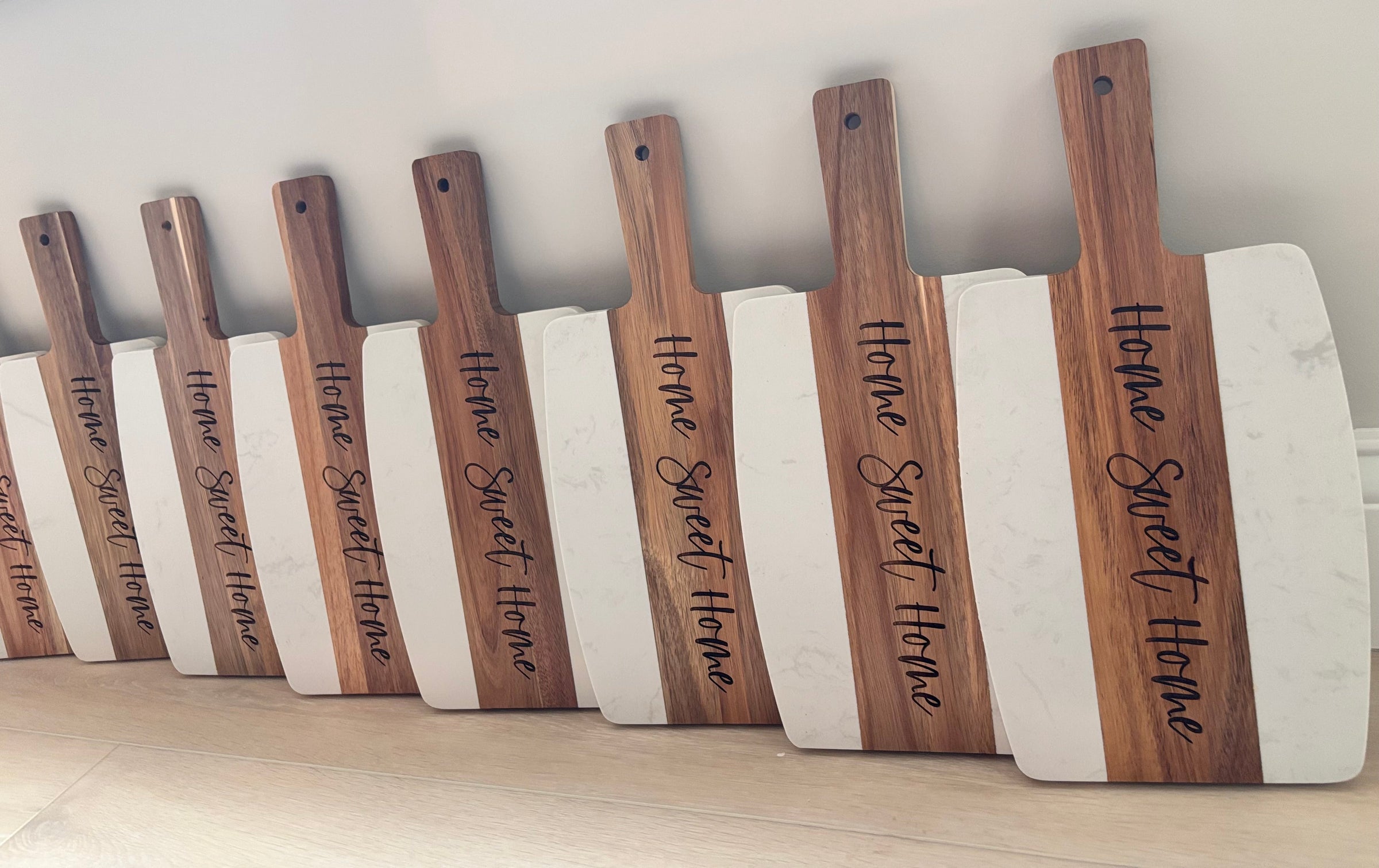 PERSONALIZED CUTTING BOARDS