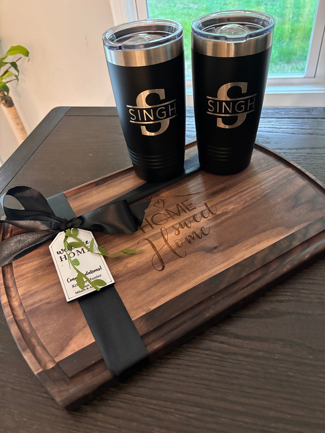 PERSONALIZED GIFT BASKET | HERITAGE CHARCUTERIE BOARD GIFT SET BUNDLE