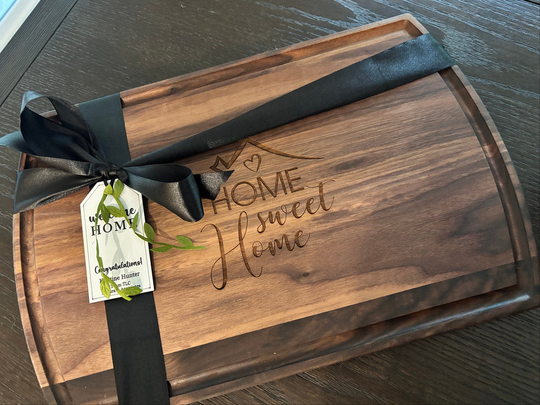 PERSONALIZED GIFT BASKET | HERITAGE CHARCUTERIE BOARD GIFT SET BUNDLE