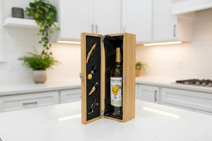 Personalized bamboo wine box with engraved logo, closed gift case (wine not included)
